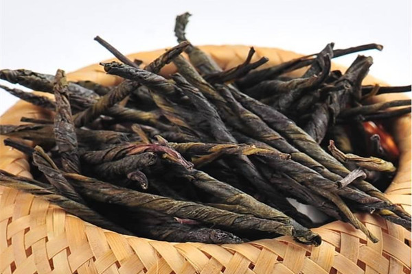 苦丁茶是苦的嗎 苦丁茶為什么是苦的 苦丁茶是苦的嗎 苦丁茶為什么是苦的