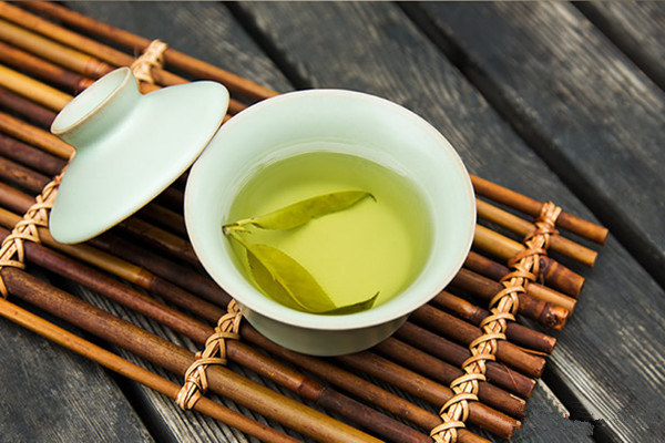 苦丁茶是苦的嗎 苦丁茶為什么是苦的 苦丁茶是苦的嗎 苦丁茶為什么是苦的