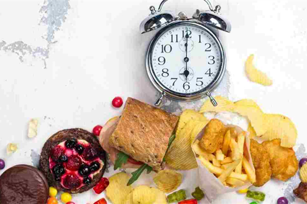 過午不食法會反彈嗎 過午不食法是過度節(jié)食嗎 過午不食法會反彈嗎 過午不食法是過度節(jié)食嗎