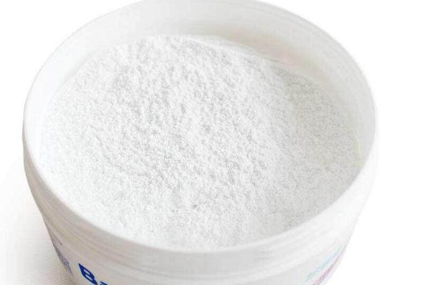 痱子粉是什么原料做的 痱子粉是干嘛的 痱子粉是什么原料做的 痱子粉是干嘛的