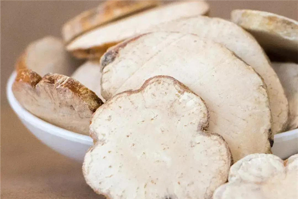 干姜可以做菜嗎 干姜可以煲湯嗎 干姜可以做菜嗎 干姜可以煲湯嗎