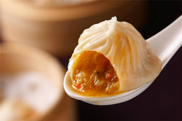 蟹粉小籠包是哪里的特色 蟹粉小籠包多少錢一籠 蟹粉小籠包是哪里的特色 蟹粉小籠包多少錢一籠