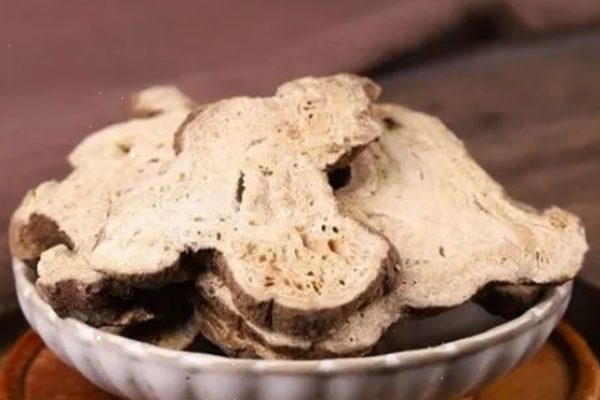 白術會上火嗎 白術會拉肚子嗎 白術會上火嗎 白術會拉肚子嗎