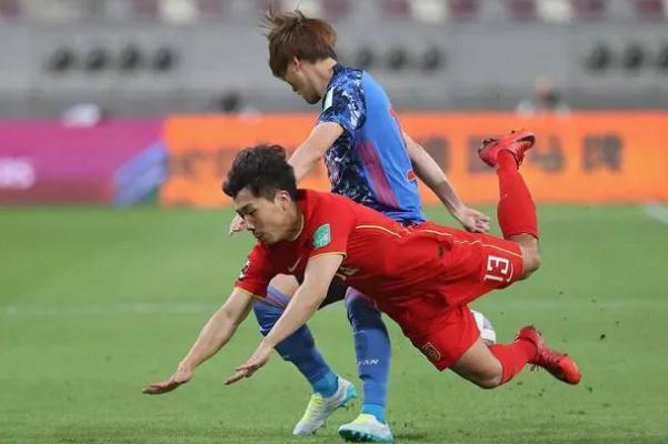 足球比賽多少分鐘 足球比賽的進(jìn)攻原則 足球比賽多少分鐘 足球比賽的進(jìn)攻原則