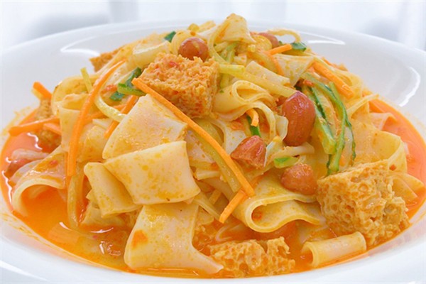 涼皮怎么制作 涼皮調(diào)料汁最詳細的配方 涼皮怎么制作 涼皮調(diào)料汁最詳細的配方