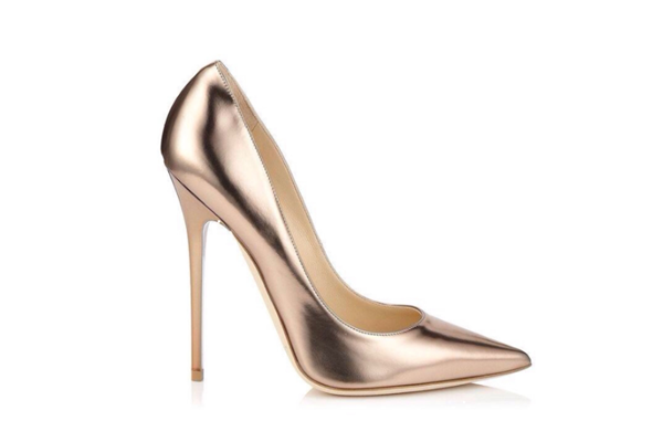 高跟鞋是否要買大一碼 高跟鞋會不會越穿越大 高跟鞋是否要買大一碼 高跟鞋會不會越穿越大