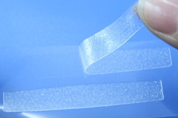 美白牙貼會損傷牙釉質(zhì)嗎 美白牙貼有導(dǎo)致疼痛的副作用 美白牙貼會損傷牙釉質(zhì)嗎 美白牙貼有導(dǎo)致疼痛的副作用