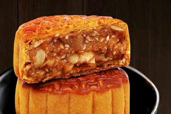 五仁月餅是甜的還是咸的 五仁月餅里面有什么材料 五仁月餅是甜的還是咸的 五仁月餅里面有什么材料