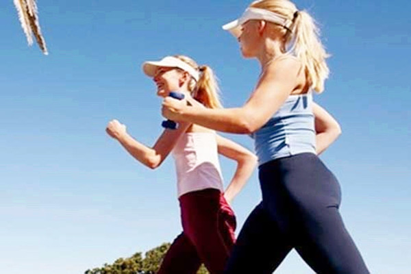 快走會(huì)損傷膝蓋嗎 快走怎樣不傷膝蓋 快走會(huì)損傷膝蓋嗎 快走怎樣不傷膝蓋