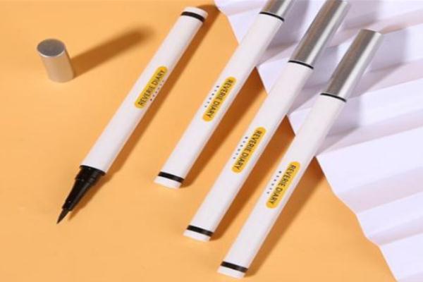 小奧汀眼線筆真的好用嗎 小奧汀眼線筆防水嗎