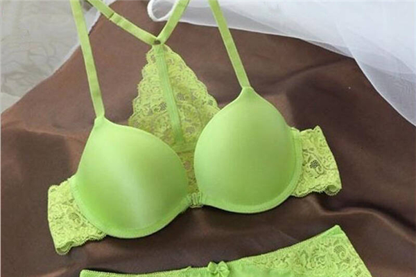 維多利亞秘密內(nèi)衣什么價格 維多利亞秘密內(nèi)衣品牌介紹 維多利亞秘密內(nèi)衣什么價格 維多利亞秘密內(nèi)衣品牌介紹