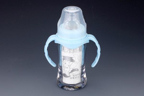 奶瓶的正確使用方法 奶瓶的使用壽命 奶瓶的正確使用方法 奶瓶的使用壽命