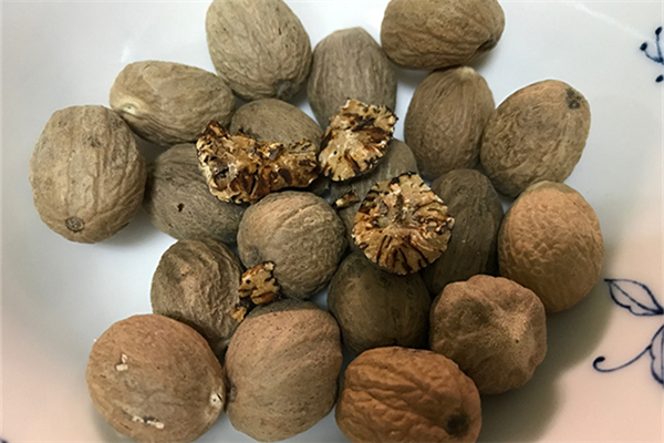 草豆蔻做鹵菜起到什么作用 草豆蔻用作香料的用法 草豆蔻做鹵菜起到什么作用 草豆蔻用作香料的用法