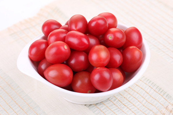 圣女果應(yīng)該怎么清洗 圣女果怎么挑選甜的 圣女果應(yīng)該怎么清洗 圣女果怎么挑選甜的