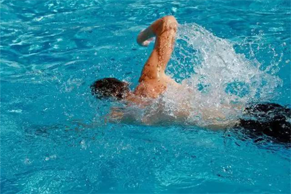 進國家游泳隊要求 進國家游泳隊的年齡 進國家游泳隊要求 進國家游泳隊的年齡