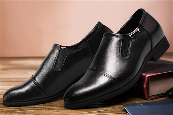 皮鞋買啞光的還是亮皮的 皮鞋啞光和亮皮哪個好 皮鞋買啞光的還是亮皮的 皮鞋啞光和亮皮哪個好