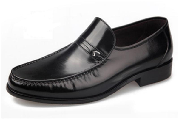 皮鞋破皮了怎么修補 皮鞋破皮修復小妙招 皮鞋破皮了怎么修補 皮鞋破皮修復小妙招