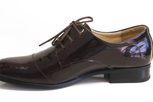 皮鞋買啞光的還是亮皮的 皮鞋啞光和亮皮哪個好 皮鞋買啞光的還是亮皮的 皮鞋啞光和亮皮哪個好