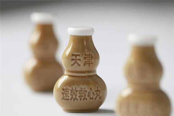 速效救心丸為什么用瓷瓶裝 速效救心丸為什么能救命 速效救心丸為什么用瓷瓶裝 速效救心丸為什么能救命