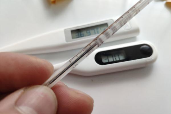 水銀體溫計(jì)可以口含嗎 水銀體溫計(jì)的原理 水銀體溫計(jì)可以口含嗎 水銀體溫計(jì)的原理