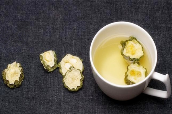 苦瓜茶可以治痘痘嗎 苦瓜茶可以去濕氣嗎 苦瓜茶可以治痘痘嗎 苦瓜茶可以去濕氣嗎