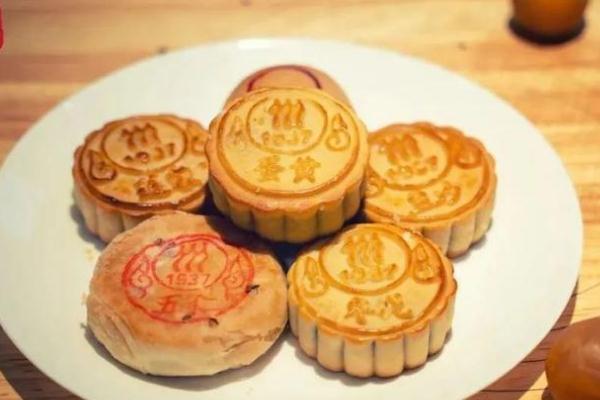 月餅太硬是怎么回事 月餅太硬了怎么辦 月餅太硬是怎么回事 月餅太硬了怎么辦