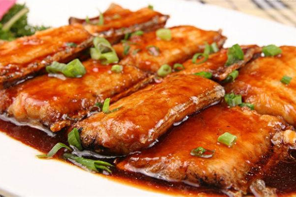 帶魚處理方法 帶魚的營養(yǎng)價值及功效 帶魚處理方法 帶魚的營養(yǎng)價值及功效