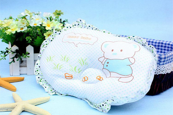 嬰兒可以睡硬枕頭嗎 嬰兒可以睡定型枕嗎 嬰兒可以睡硬枕頭嗎 嬰兒可以睡定型枕嗎