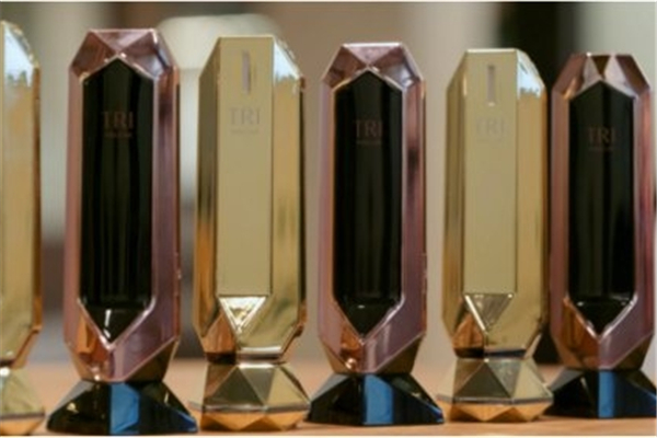 美容儀是震動好還是不震動好 怎么選擇正確的美容儀 美容儀是震動好還是不震動好 怎么選擇正確的美容儀