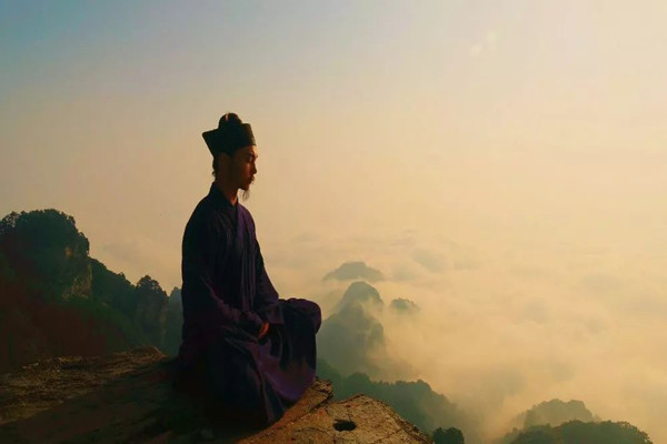 打坐有什么好處 打坐為什么會(huì)出汗 打坐有什么好處 打坐為什么會(huì)出汗