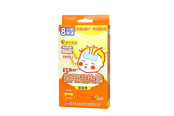 退熱貼可以放在冰箱嗎 退熱貼可以貼多久 退熱貼可以放在冰箱嗎 退熱貼可以貼多久