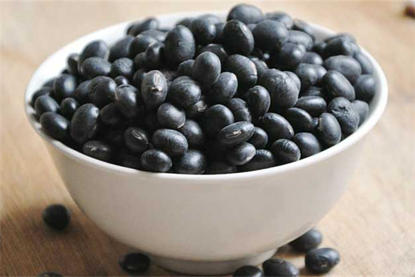 黑豆有助于懷孕嗎 黑豆怎么吃對卵泡發(fā)育好 黑豆有助于懷孕嗎 黑豆怎么吃對卵泡發(fā)育好