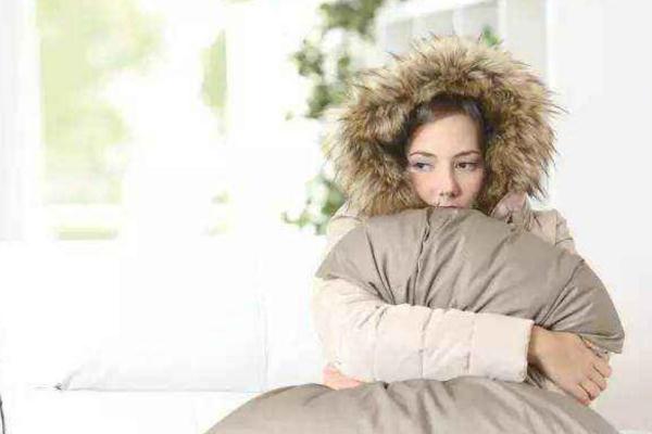 體寒是什么原因引起的 為什么體寒的人易出汗 體寒是什么原因引起的 為什么體寒的人易出汗