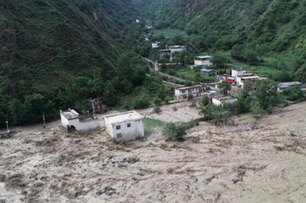 泥石流發(fā)生的前兆 泥石流發(fā)生時應(yīng)該往哪個方向跑 泥石流發(fā)生的前兆 泥石流發(fā)生時應(yīng)該往哪個方向跑