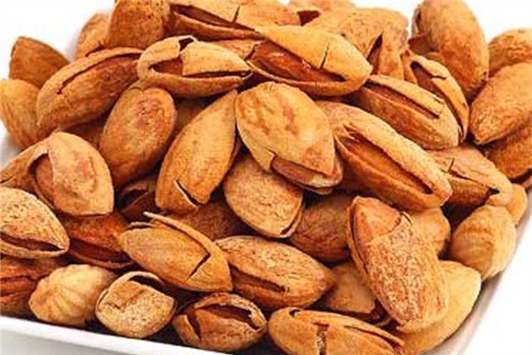 巴旦木對胃好嗎 巴旦木的功效和作用 巴旦木對胃好嗎 巴旦木的功效和作用