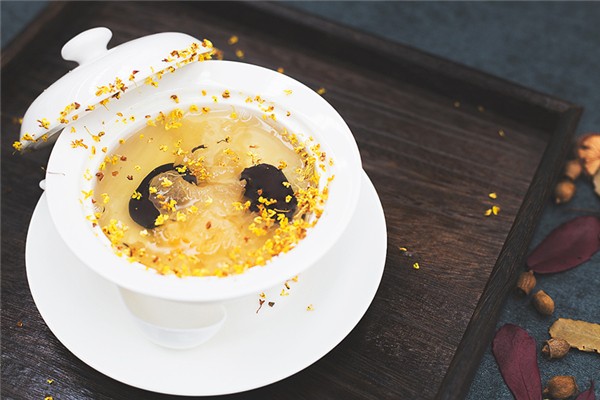 燕窩能豐胸嗎 燕窩可以美白皮膚嗎 燕窩能豐胸嗎 燕窩可以美白皮膚嗎