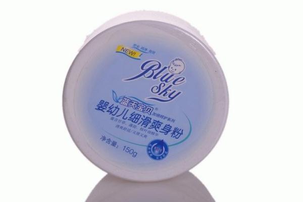 爽身粉的作用 爽身粉可以擦頭發(fā)上嗎 爽身粉的作用 爽身粉可以擦頭發(fā)上嗎