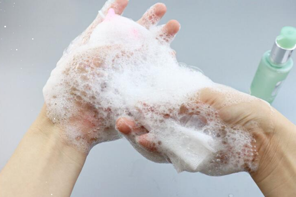 起泡網(wǎng)有必要嗎 起泡網(wǎng)的正確使用方法 起泡網(wǎng)有必要嗎 起泡網(wǎng)的正確使用方法