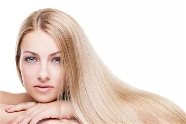 頭發(fā)護(hù)理可以自己做嗎 頭發(fā)護(hù)理自己在家怎么做 頭發(fā)護(hù)理可以自己做嗎 頭發(fā)護(hù)理自己在家怎么做