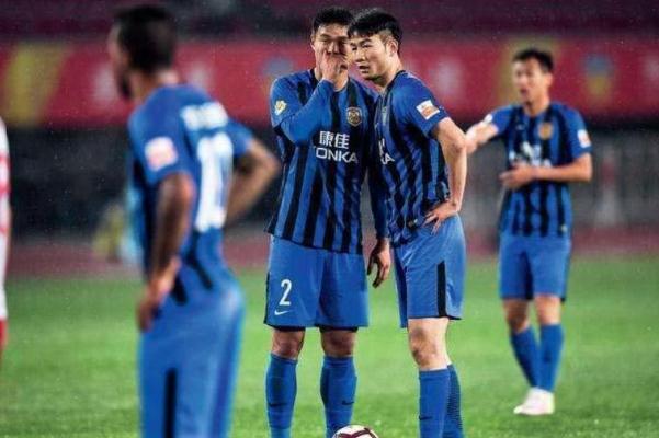 足球球隊(duì)人數(shù) 足球球隊(duì)是怎么賺錢(qián)的 足球球隊(duì)人數(shù) 足球球隊(duì)是怎么賺錢(qián)的