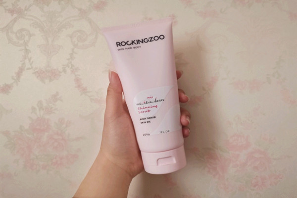 搖滾動物園磨砂膏可以美白嗎 搖滾動物園磨砂膏可以用在臉上嗎 搖滾動物園磨砂膏可以美白嗎 搖滾動物園磨砂膏可以用在臉上嗎