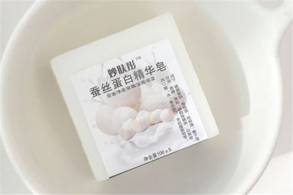 蠶絲皂可以美白嗎 蠶絲皂的使用方法 蠶絲皂可以美白嗎 蠶絲皂的使用方法