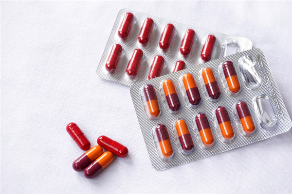 膠囊和片劑哪個效果好 膠囊和藥片有什么區(qū)別嗎 膠囊和片劑哪個效果好 膠囊和藥片有什么區(qū)別嗎