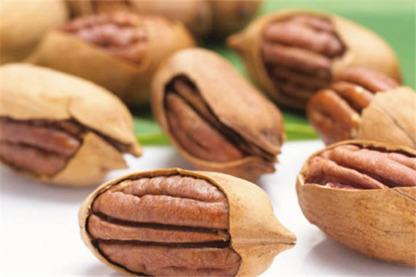 碧根果有苦味能吃嗎 碧根果有苦味是正常的嗎 碧根果有苦味能吃嗎 碧根果有苦味是正常的嗎