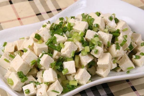 豆腐對痛風有影響嗎 肝不好能不能吃豆腐 豆腐對痛風有影響嗎 肝不好能不能吃豆腐