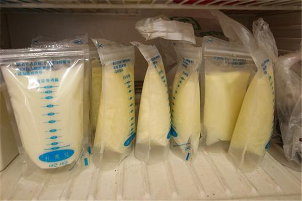 儲(chǔ)奶袋是干嘛的 儲(chǔ)奶袋是什么材質(zhì)的 儲(chǔ)奶袋是干嘛的 儲(chǔ)奶袋是什么材質(zhì)的