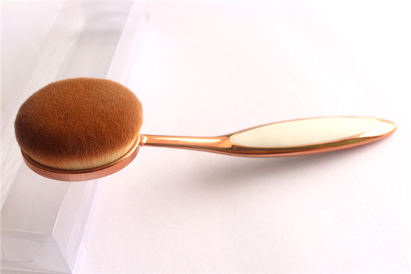粉底刷用一次需要洗一次嗎 粉底刷用什么清洗劑 粉底刷用一次需要洗一次嗎 粉底刷用什么清洗劑