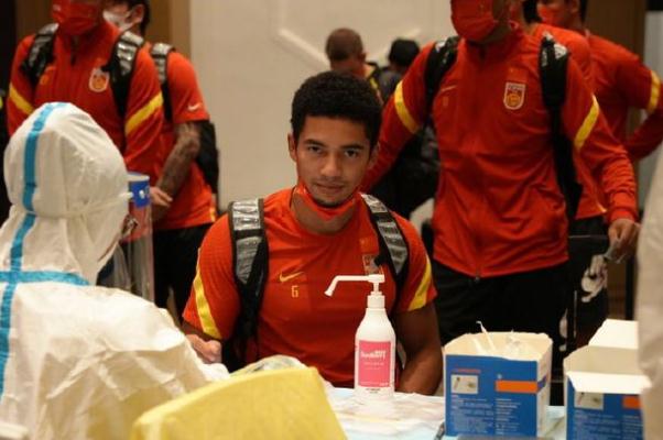 國足歸化球員什么意思 國足能夠踢進(jìn)世界杯嗎 國足歸化球員什么意思 國足能夠踢進(jìn)世界杯嗎