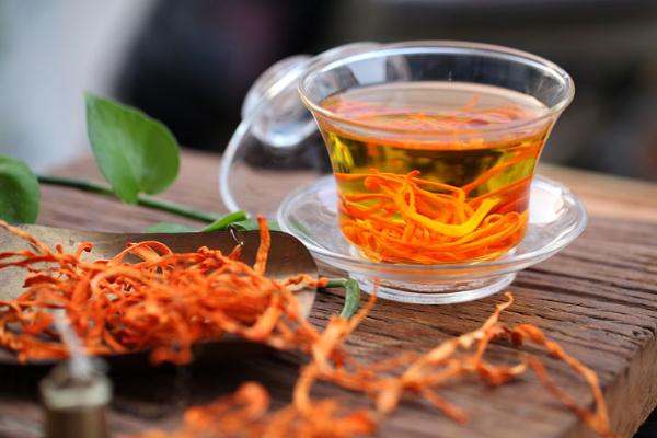 蟲草花要煮多久才能吃 蟲草花要焯水嗎 蟲草花要煮多久才能吃 蟲草花要焯水嗎