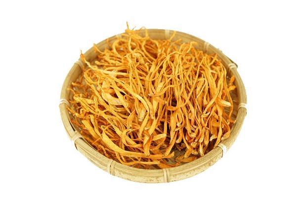 蟲草花有點(diǎn)發(fā)黑了還能吃嗎 蟲草花有毒嗎 蟲草花有點(diǎn)發(fā)黑了還能吃嗎 蟲草花有毒嗎